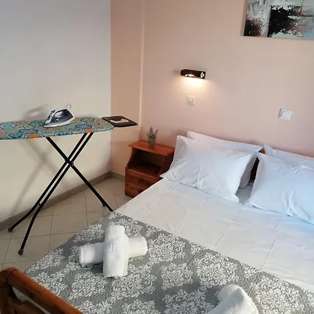 Nikos 2 Appartement *